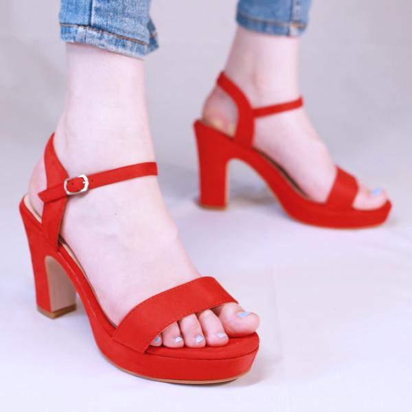 Produktové fotografie - chodidla, nohy