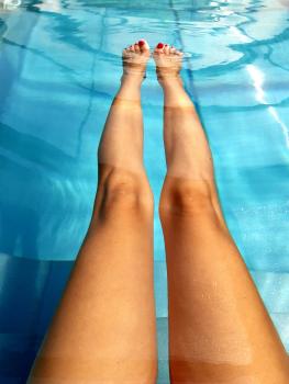 Feet modelka