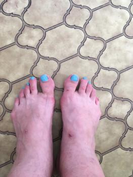 Feet modelka