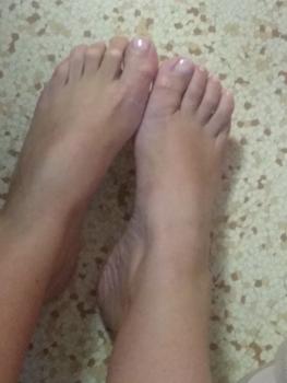 Feet modelka