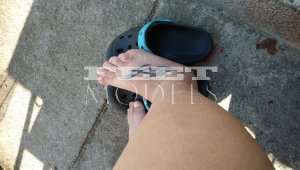 Feet modelka