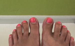 Feet modelka