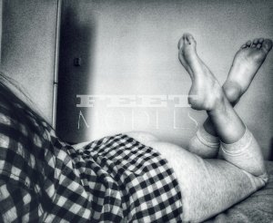 Feet modelka