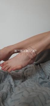 Feet modelka