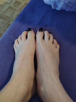 Feet modelka