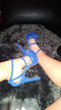 Feet modelka