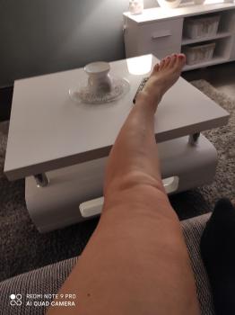 Feet modelka
