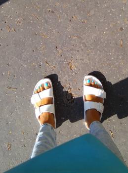 Feet modelka