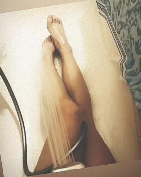 Feet modelka
