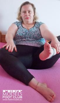 Feet modelka