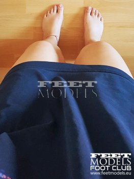 Feet modelka