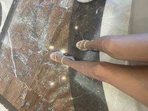 Feet modelka