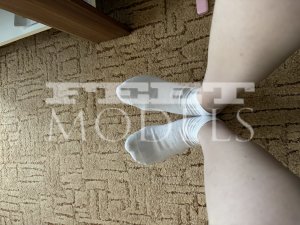 Feet modelka